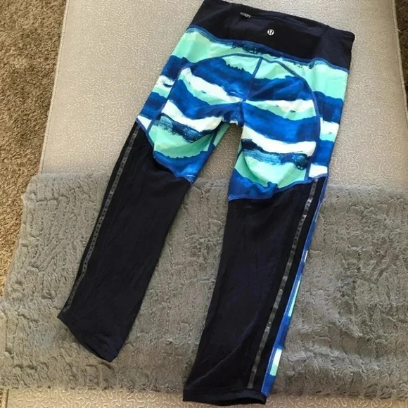 Lululemon Pace Pusher Crop *Full-On Luxtreme Brush Strokes Harbor Blue Menthol - Picture 10 of 15